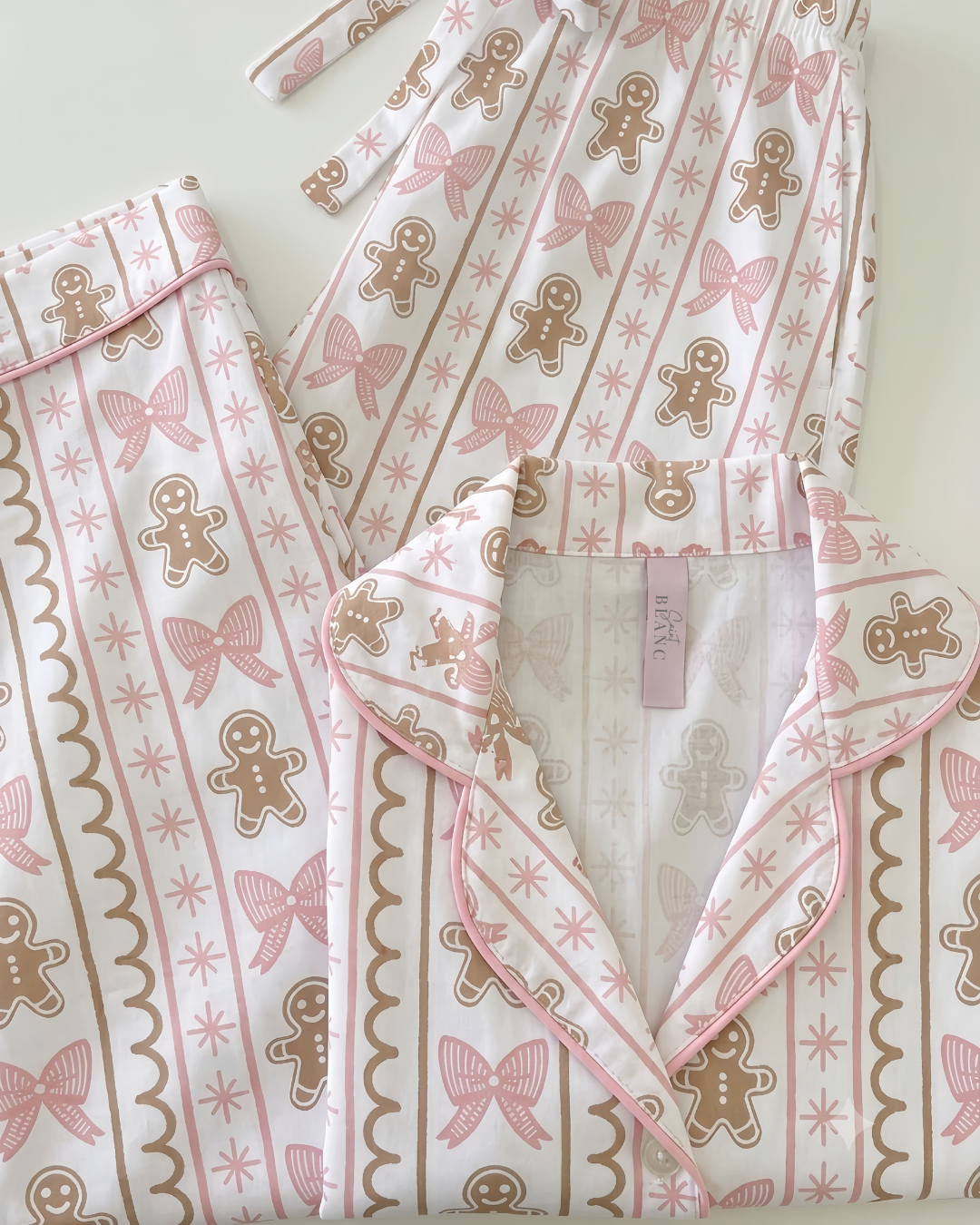 Pink ginger Christmas