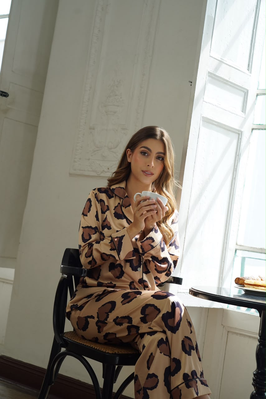 Pijama Leopardo corazón